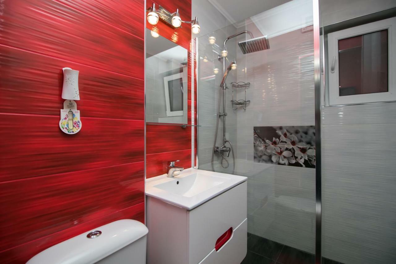 Apartament 2 Camere Boekarest Buitenkant foto
